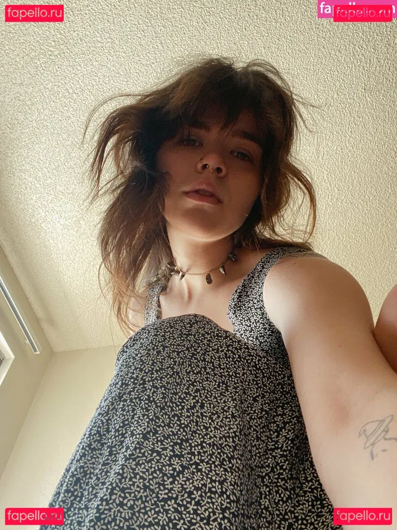 nikkiinatural Onlyfans Photo Gallery 