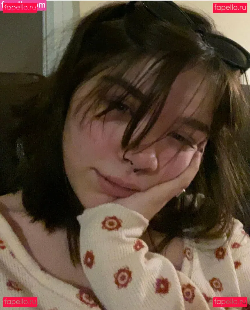 nikkiinatural Onlyfans Photo Gallery 