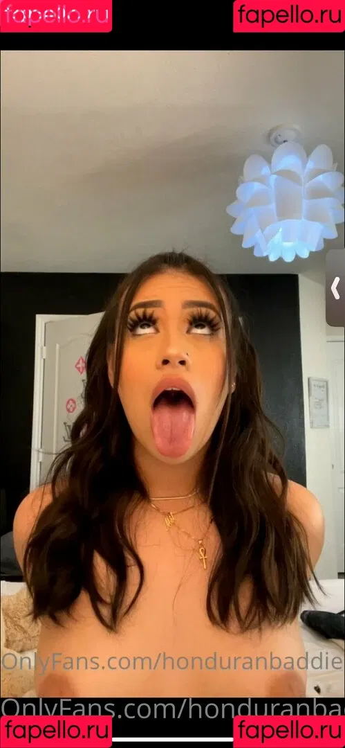 honduranbaddie Onlyfans Photo Gallery 