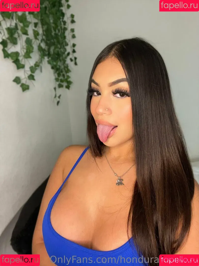 honduranbaddie Onlyfans Photo Gallery 