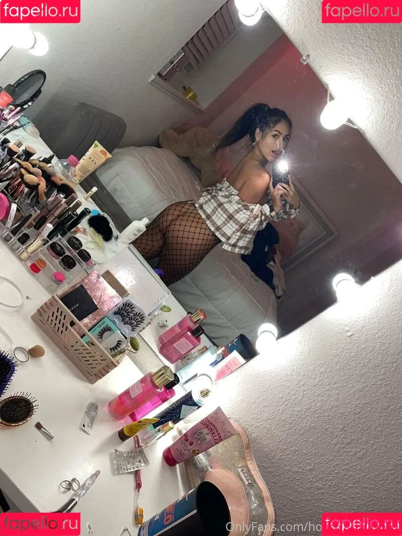 honduranbaddie Onlyfans Photo Gallery 