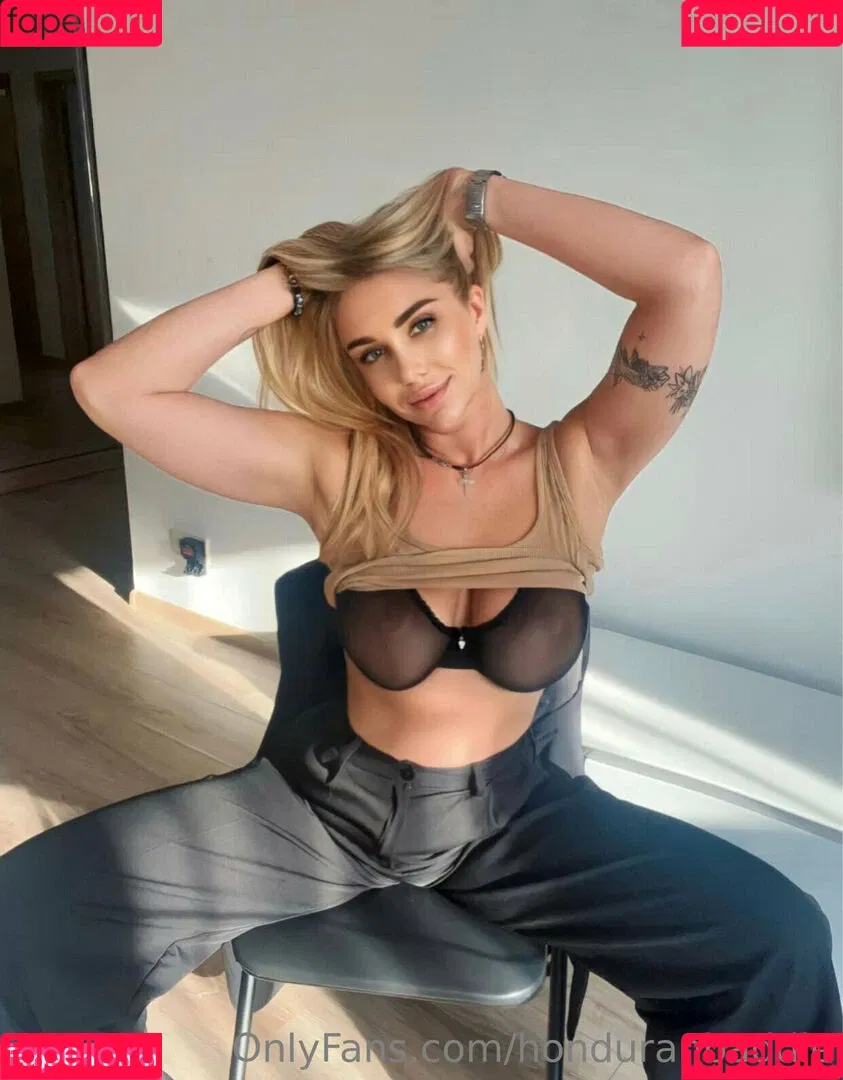 honduranbaddie Onlyfans Photo Gallery 