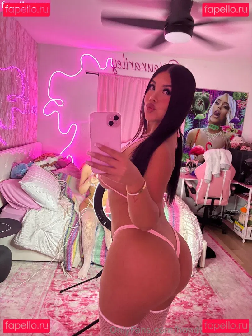 honduranbaddie Onlyfans Photo Gallery 