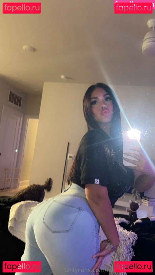 honduranbaddie Onlyfans Photo Gallery 