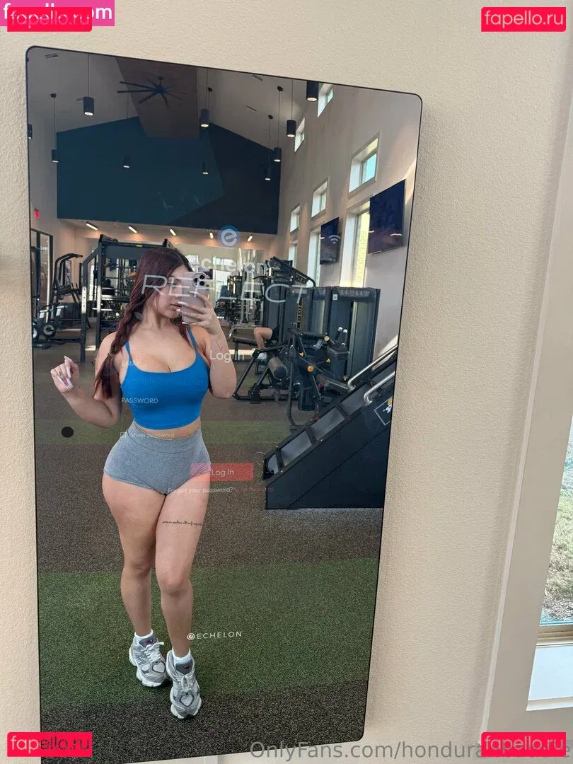 honduranbaddie Onlyfans Photo Gallery 