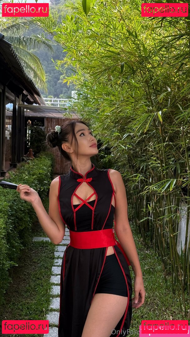 liapetite Nude Onlyfans Photo 22
