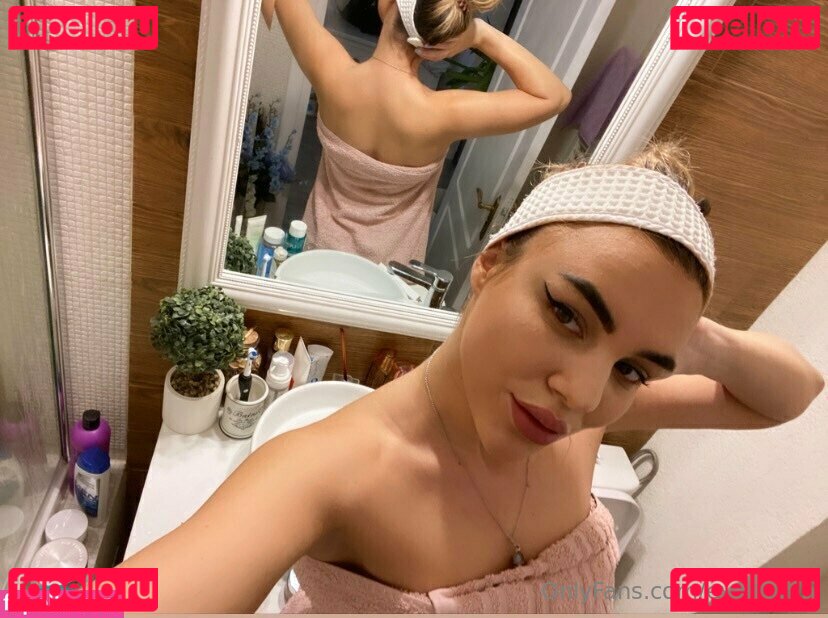 evatrump Nude Onlyfans Photo 20