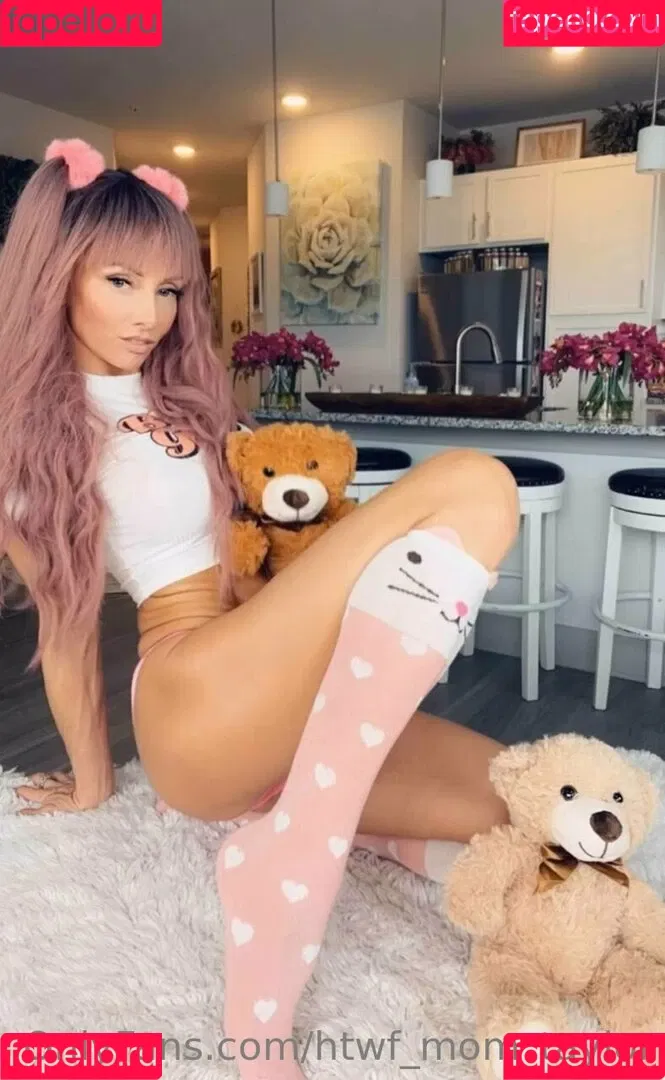 htwf_mom_taylor Onlyfans Photo Gallery 