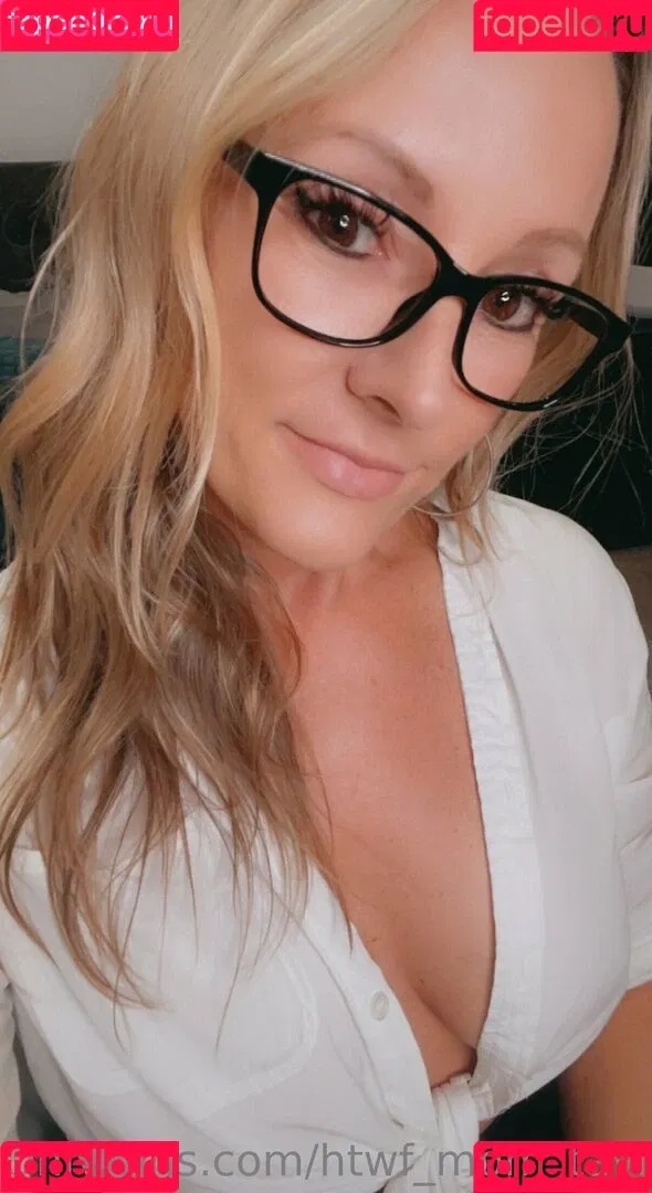 htwf_mom_taylor Onlyfans Photo Gallery 