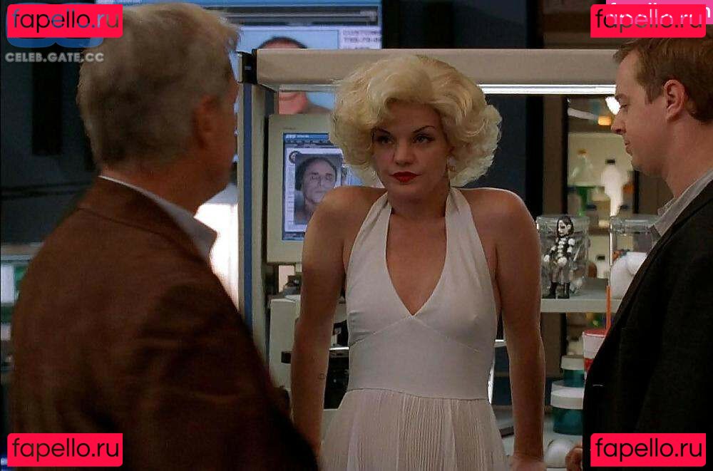 Pauley Perrette Nude Onlyfans Photo 27
