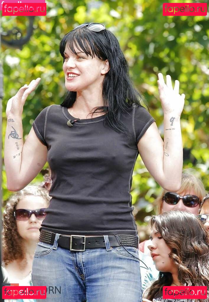 Pauley Perrette Nude Onlyfans Photo 18