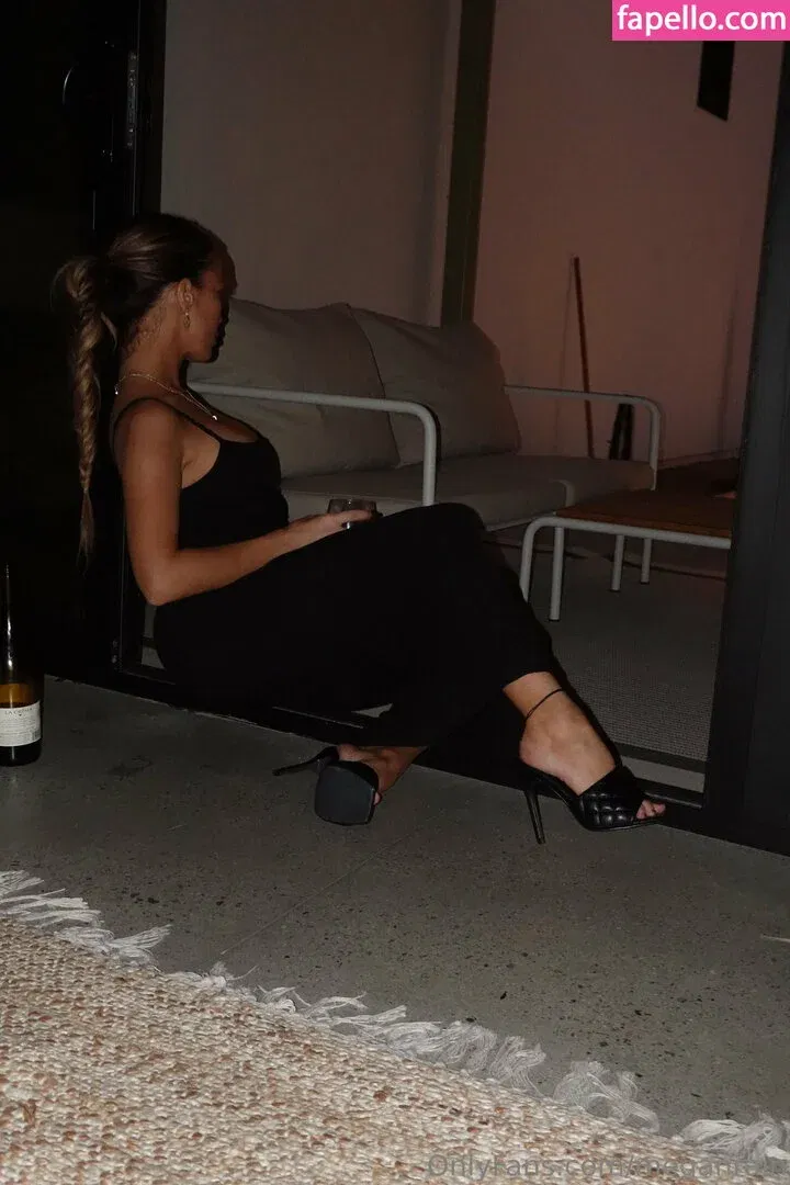 meganrain Onlyfans Photo Gallery 