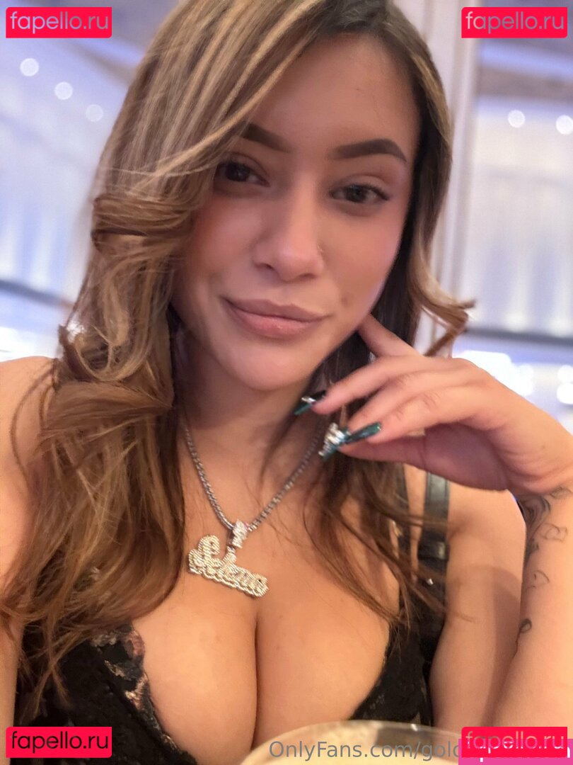 theygoloco4selena Nude Onlyfans Photo 38