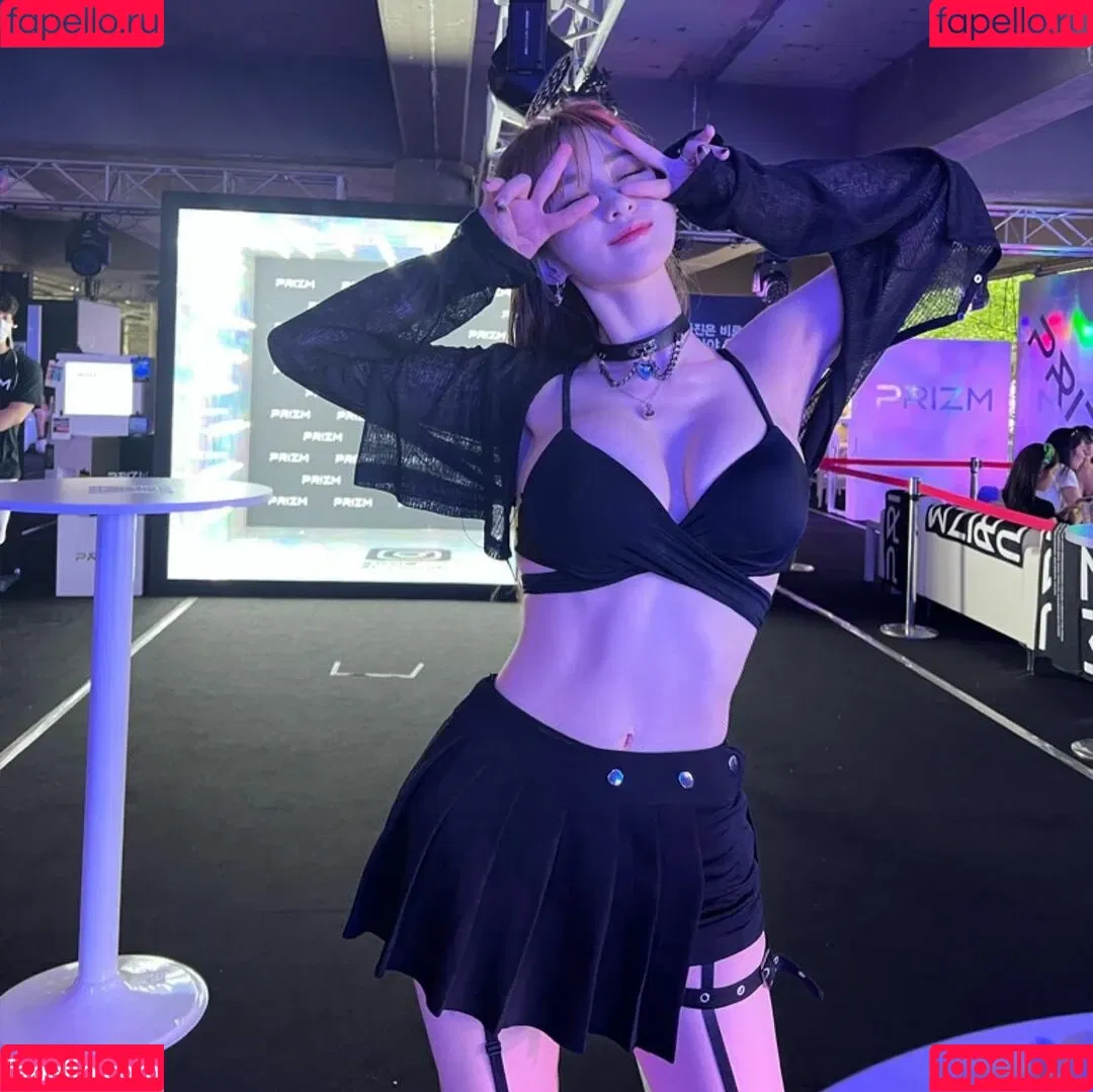 Woohyeon Onlyfans Photo Gallery 