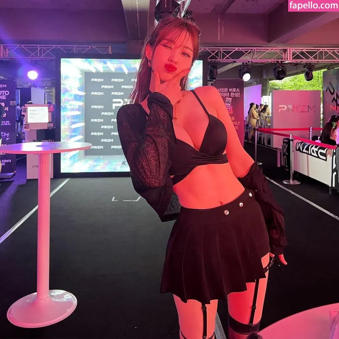 Woohyeon Onlyfans Photo Gallery 