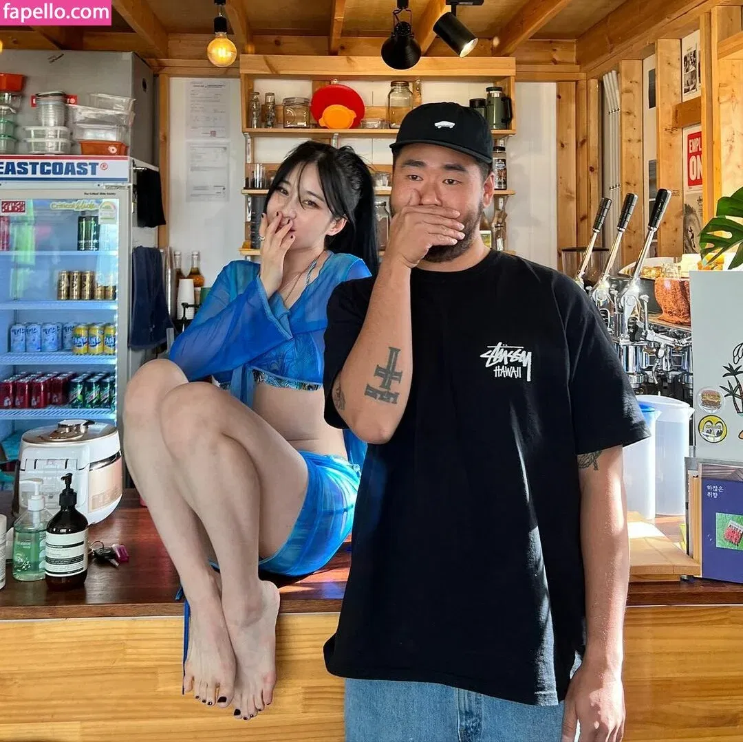 Woohyeon Onlyfans Photo Gallery 