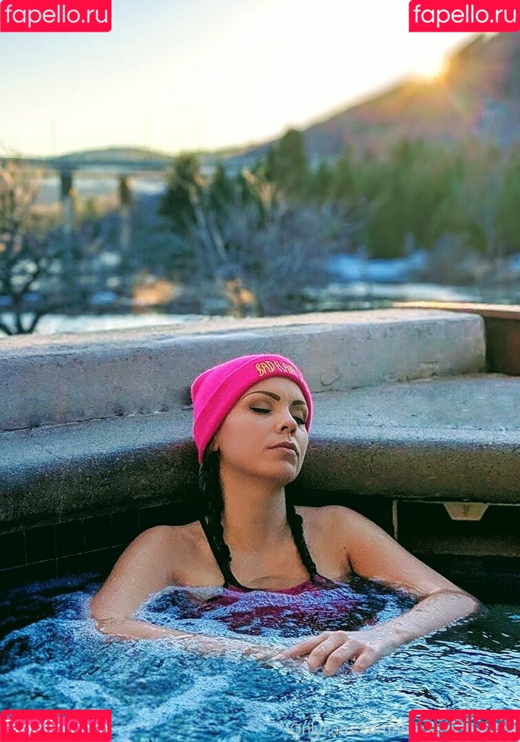 immeganlivefree Onlyfans Photo Gallery 