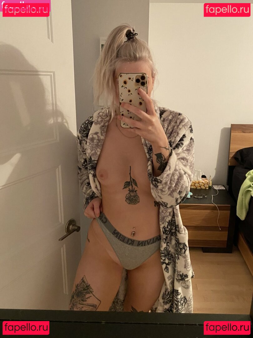 Mélina Roy Nude Onlyfans Photo 43