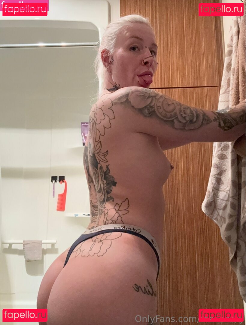 Mélina Roy Nude Onlyfans Photo 28