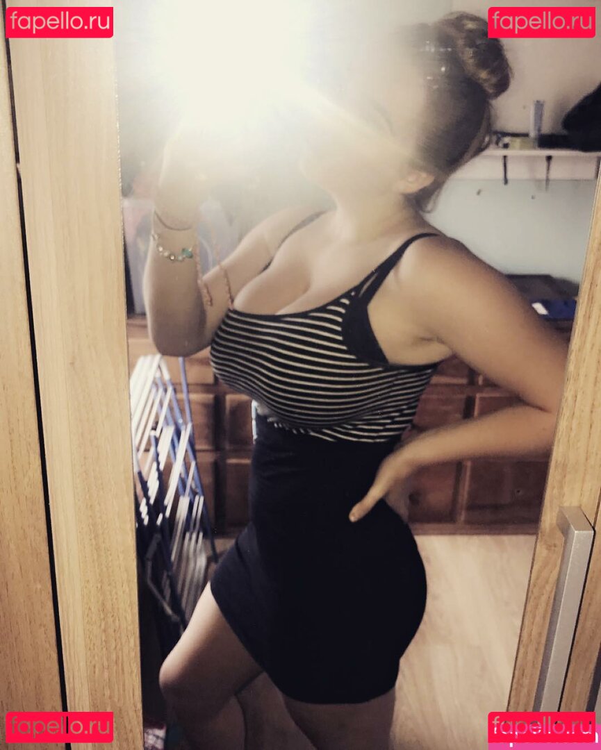 Eleanor Cleworth Nude Onlyfans Photo 40