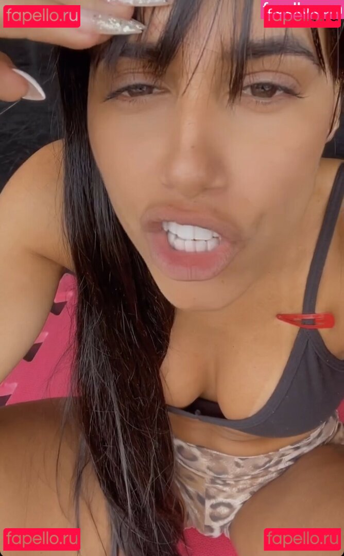 MC Naninha Nude Onlyfans Photo 5
