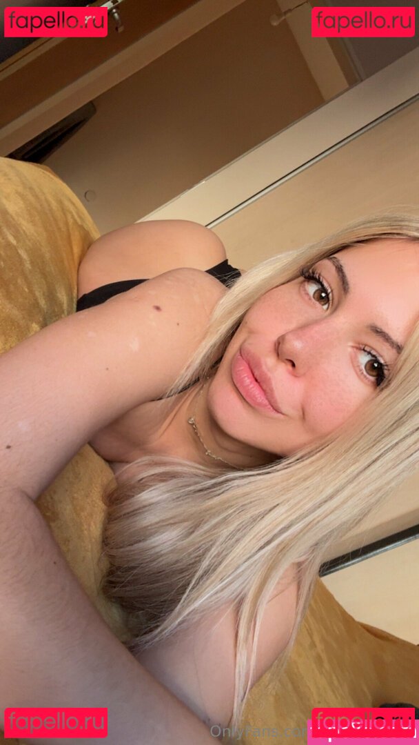 yoursashax Nude Onlyfans Photo 25
