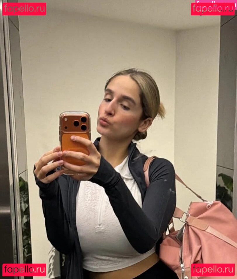 noaperetss Nude Onlyfans Photo 10