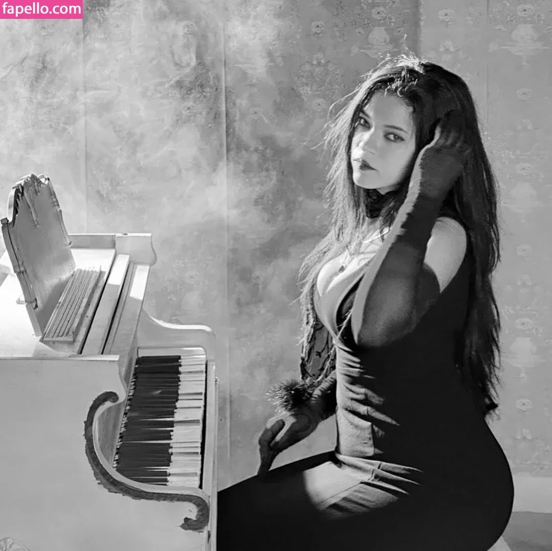 Brittany Venti Onlyfans Photo Gallery 