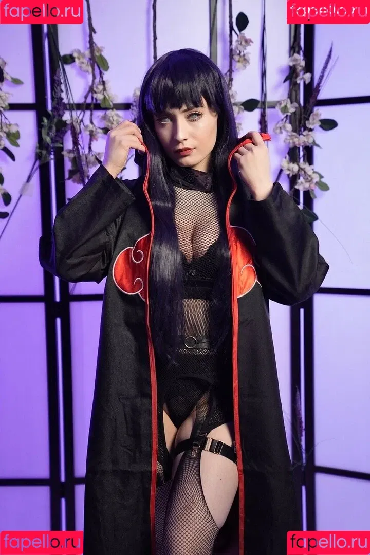 Athena Cosplay Onlyfans Photo Gallery 