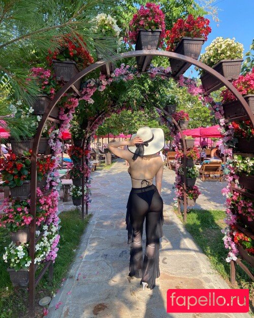 Athena Cosplay Onlyfans Photo Gallery 