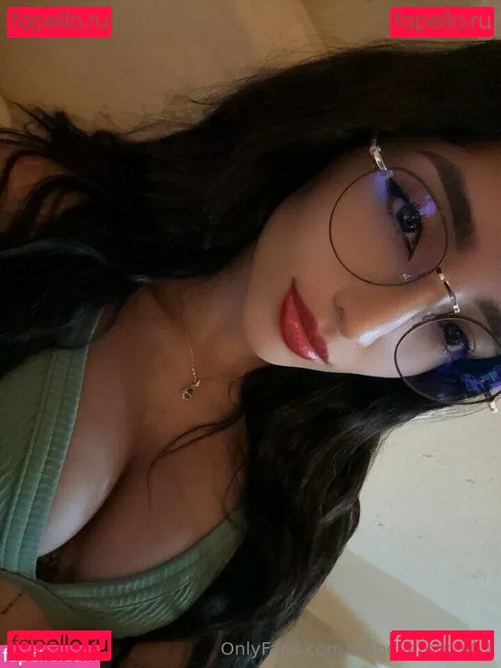 isabellatorres03 Onlyfans Photo Gallery 