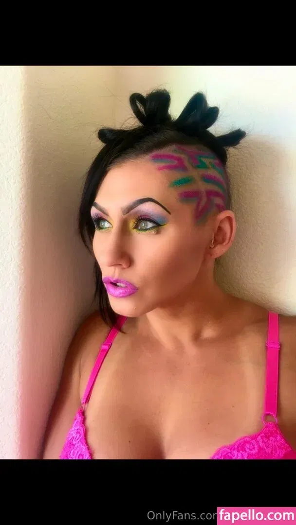 vegasqueen Onlyfans Photo Gallery 