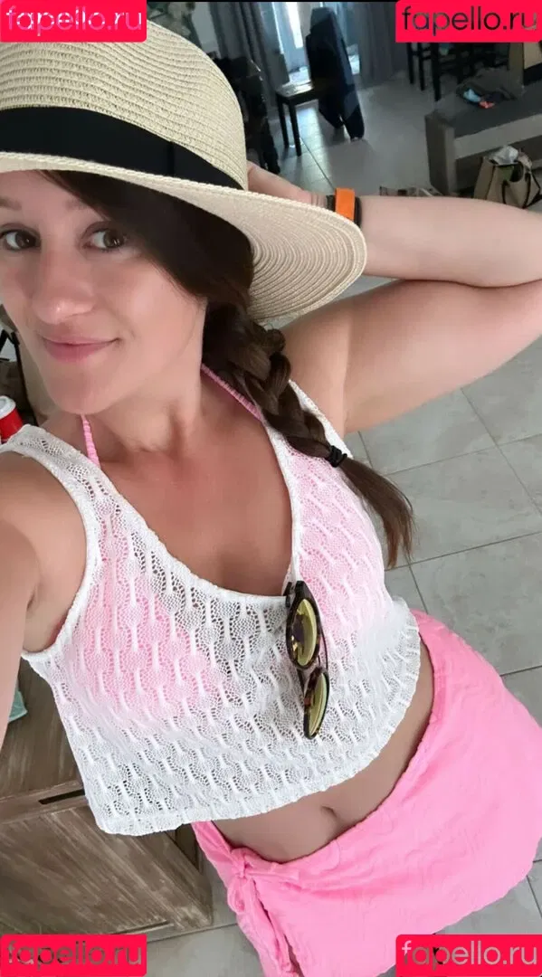 Jenna Ezarik Onlyfans Photo Gallery 