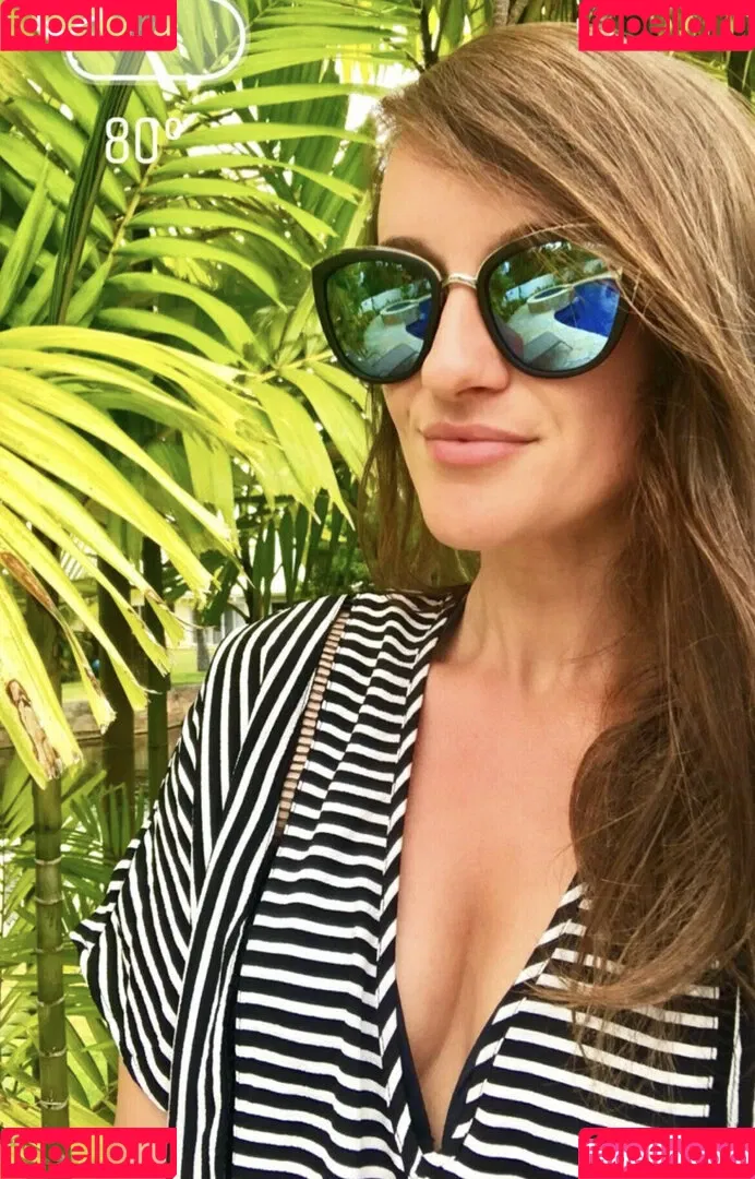Jenna Ezarik Onlyfans Photo Gallery 