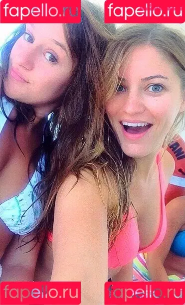 Jenna Ezarik Onlyfans Photo Gallery 