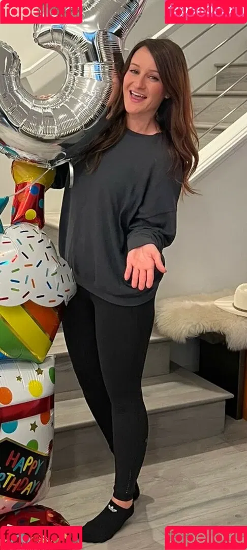 Jenna Ezarik Onlyfans Photo Gallery 