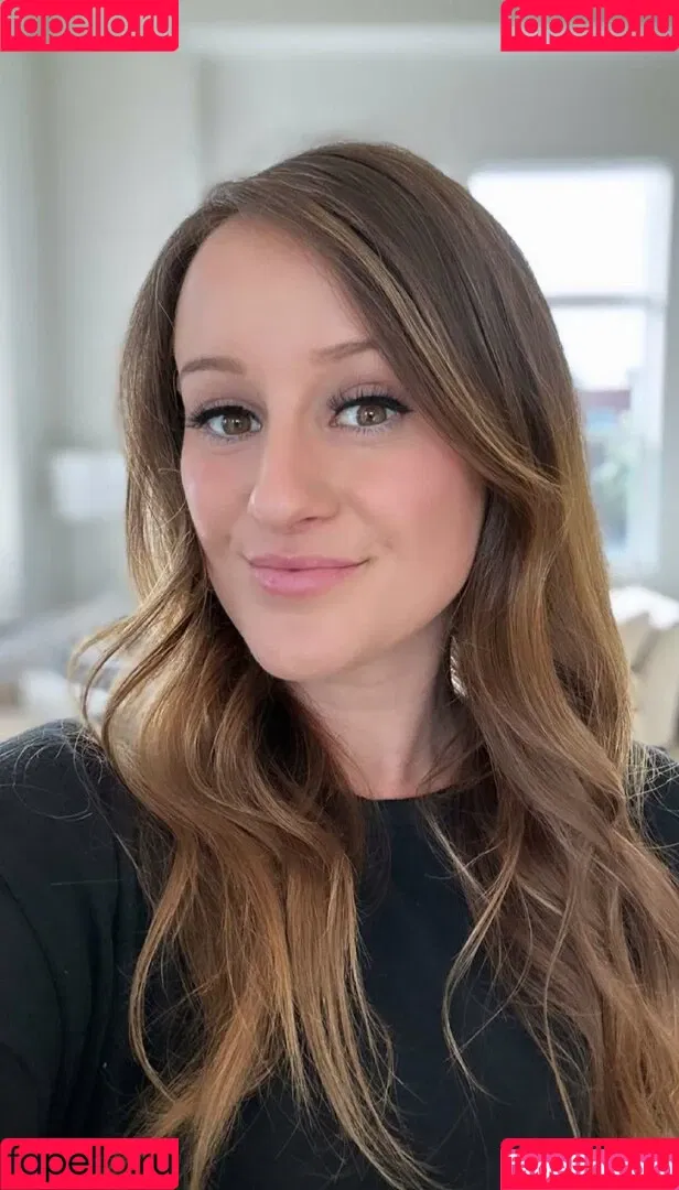 Jenna Ezarik Onlyfans Photo Gallery 