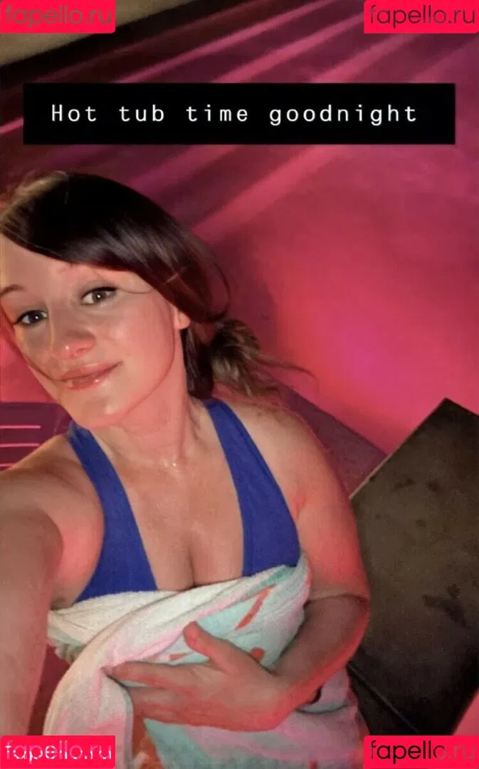 Jenna Ezarik Onlyfans Photo Gallery 