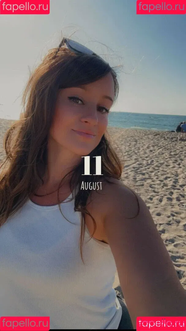 Jenna Ezarik Onlyfans Photo Gallery 