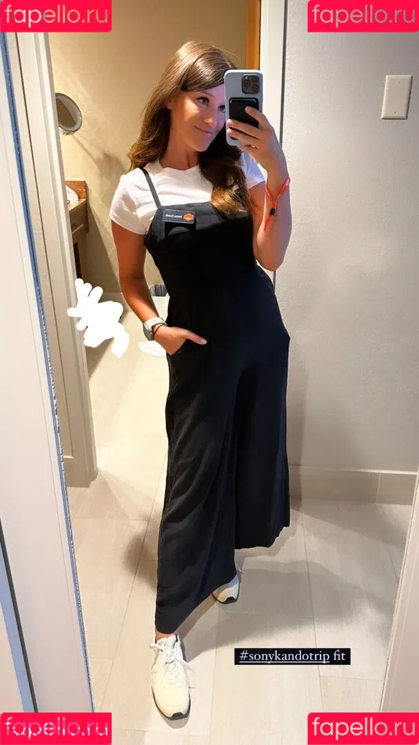 Jenna Ezarik Onlyfans Photo Gallery 
