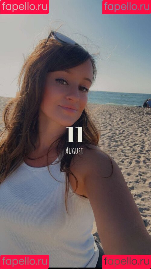 Jenna Ezarik Onlyfans Photo Gallery 