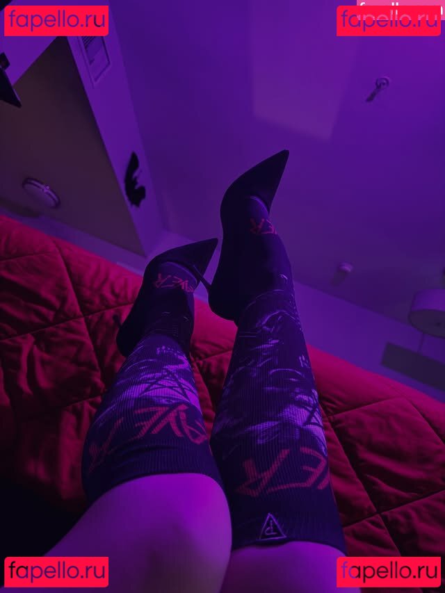 icybxnny Nude Onlyfans Photo 4