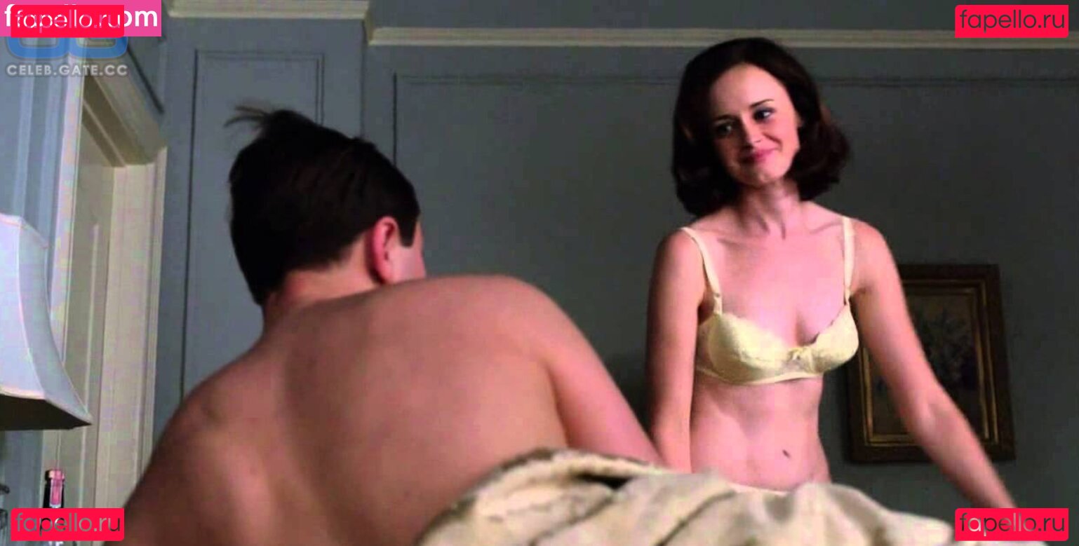 Alexis Bledel Nude Onlyfans Photo 38