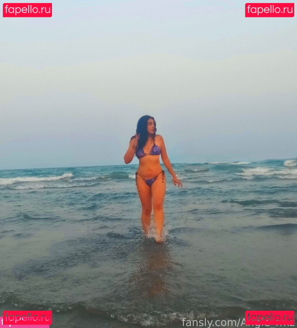 Angie_rmz Nude Onlyfans Photo 30