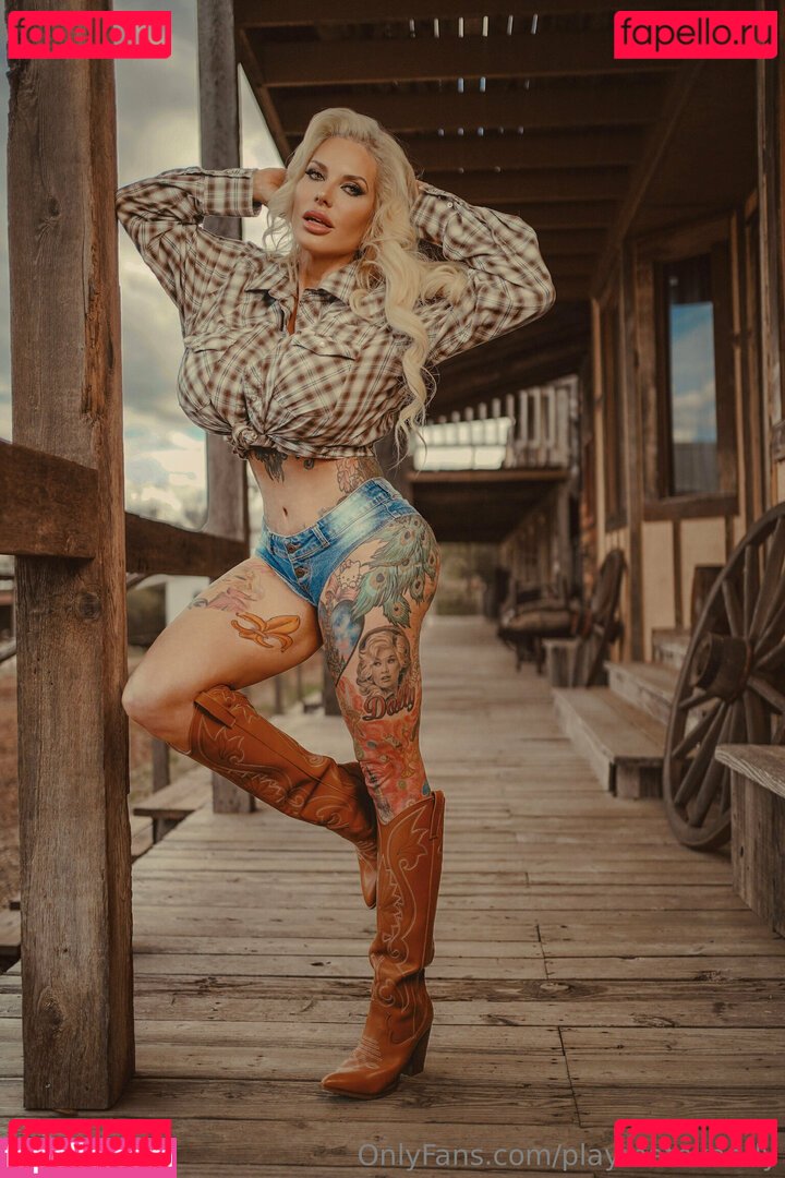 Kandy Kouture Nude Onlyfans Photo 16