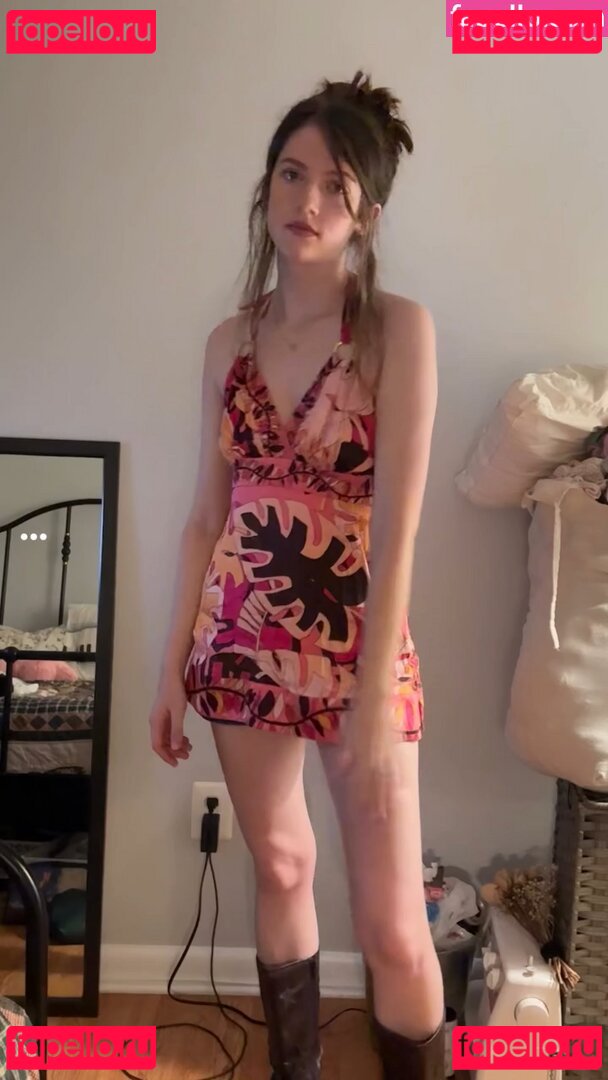 chloe.longname Nude Onlyfans Photo 25