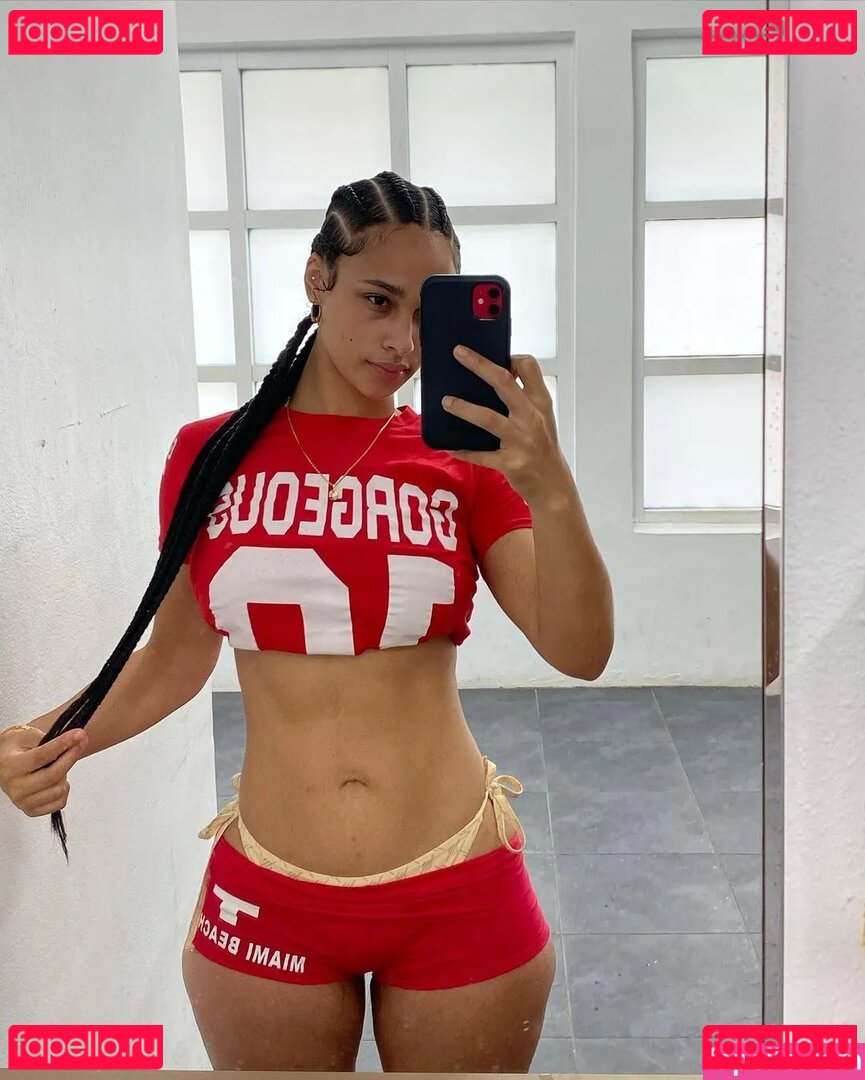 Sarina Bree Nude Onlyfans Photo 32