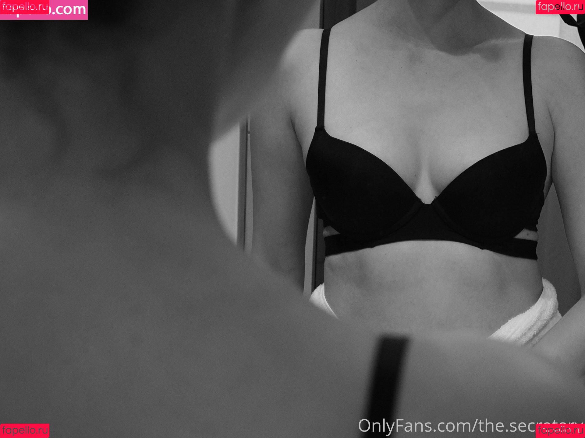 the.secretary Nude Onlyfans Photo 18