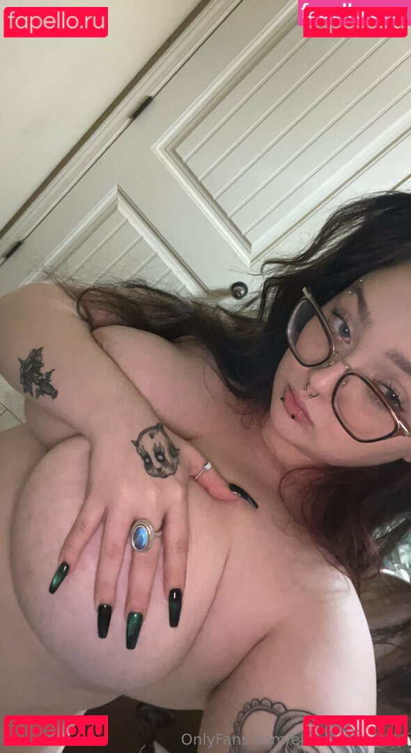 ellaenchantedd Nude Onlyfans Photo 35