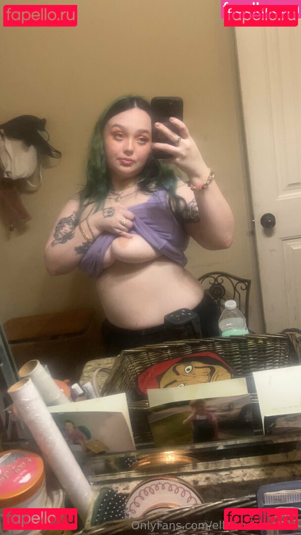 ellaenchantedd Nude Onlyfans Photo 13